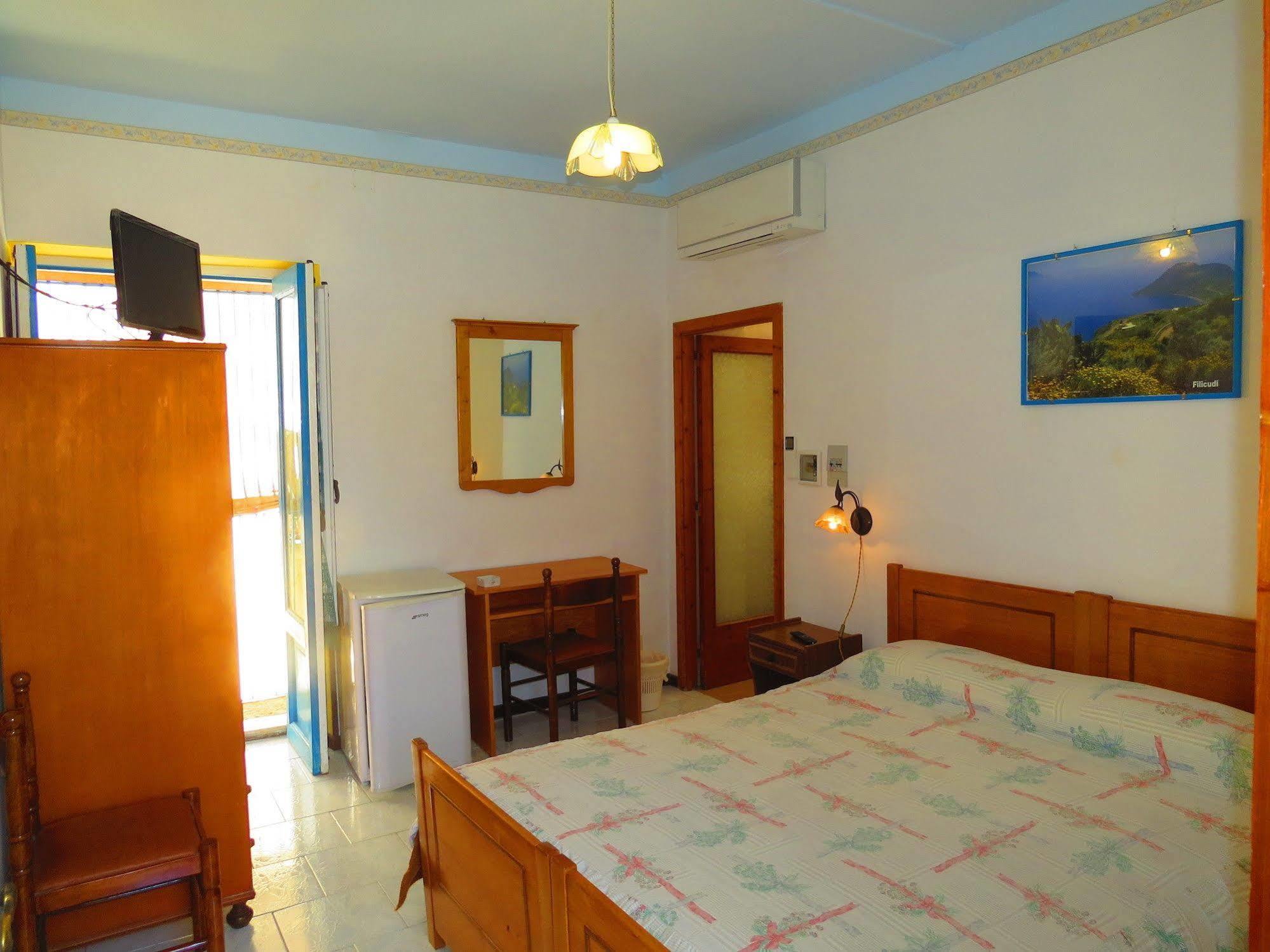 Affittacamere Casa Vittorio Città di Lipari